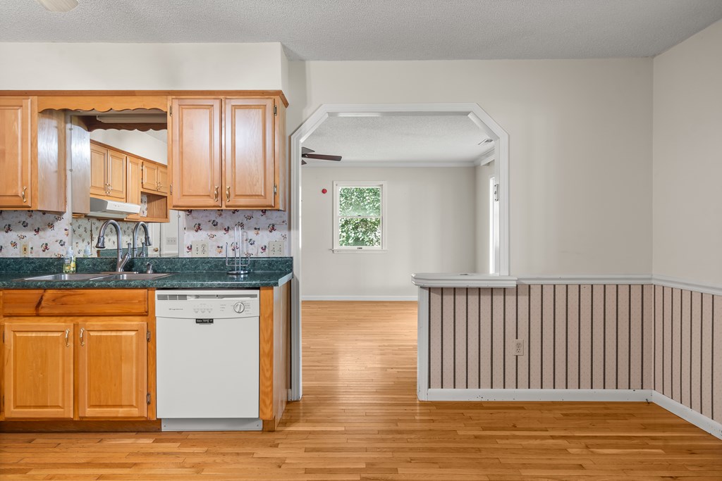 419604 Hayesville Residential