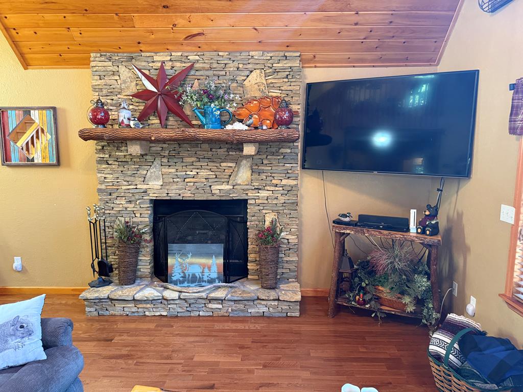 419607 Murphy Residential
