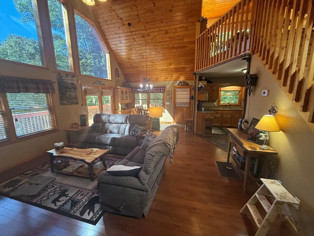 419607 Murphy Residential