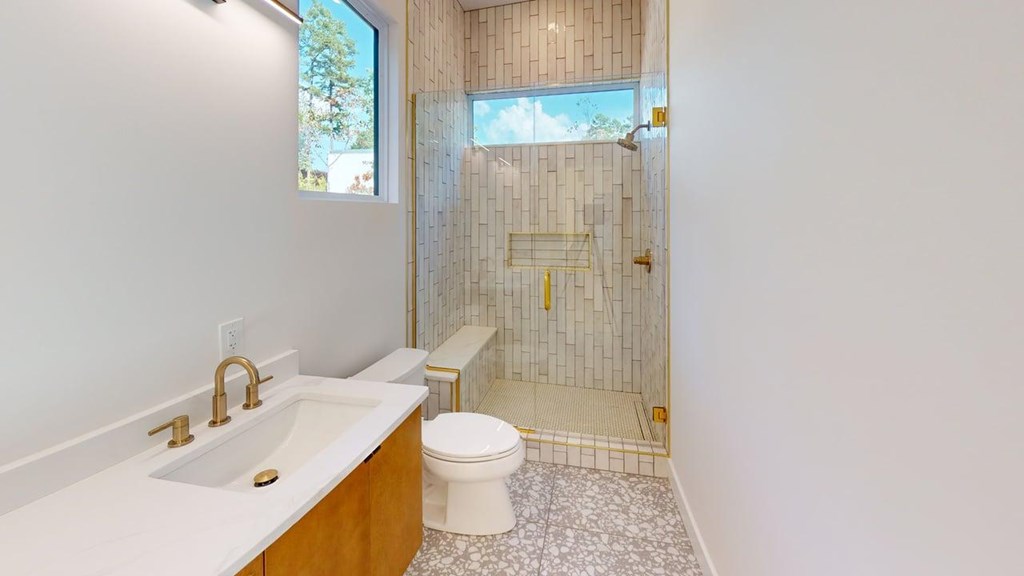 419609 Young Harris Residential
