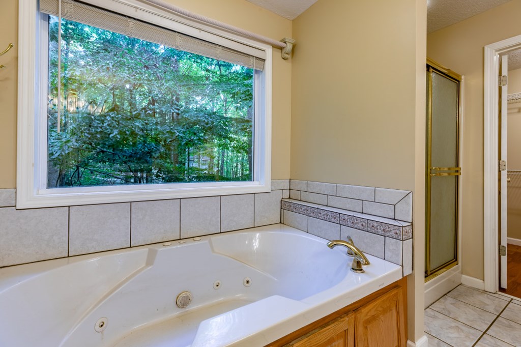 419633 Blairsville Residential