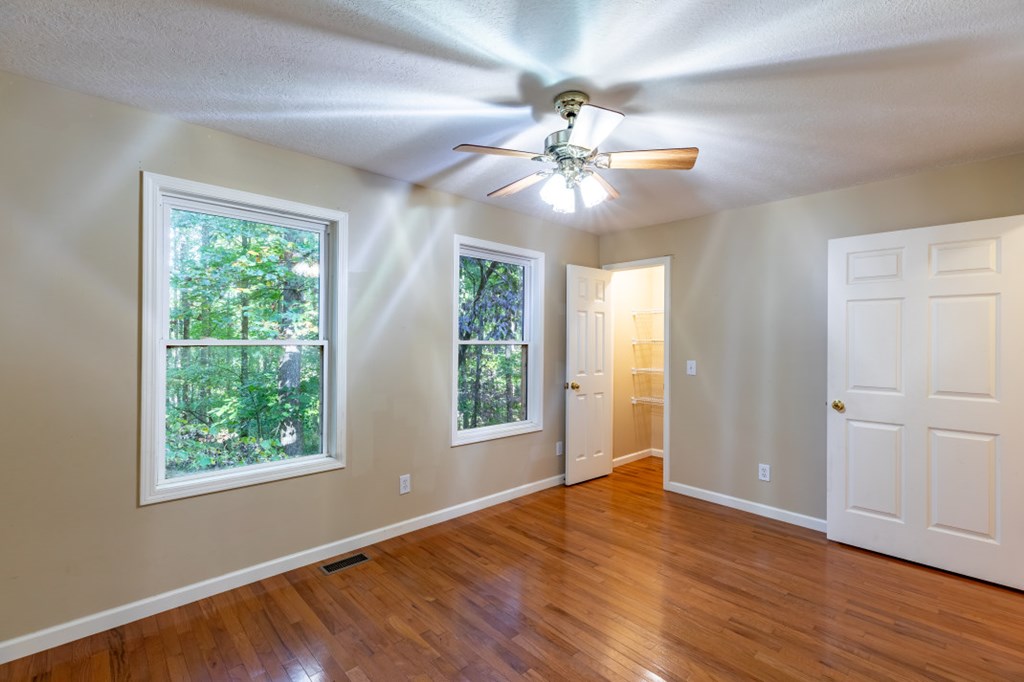 419633 Blairsville Residential