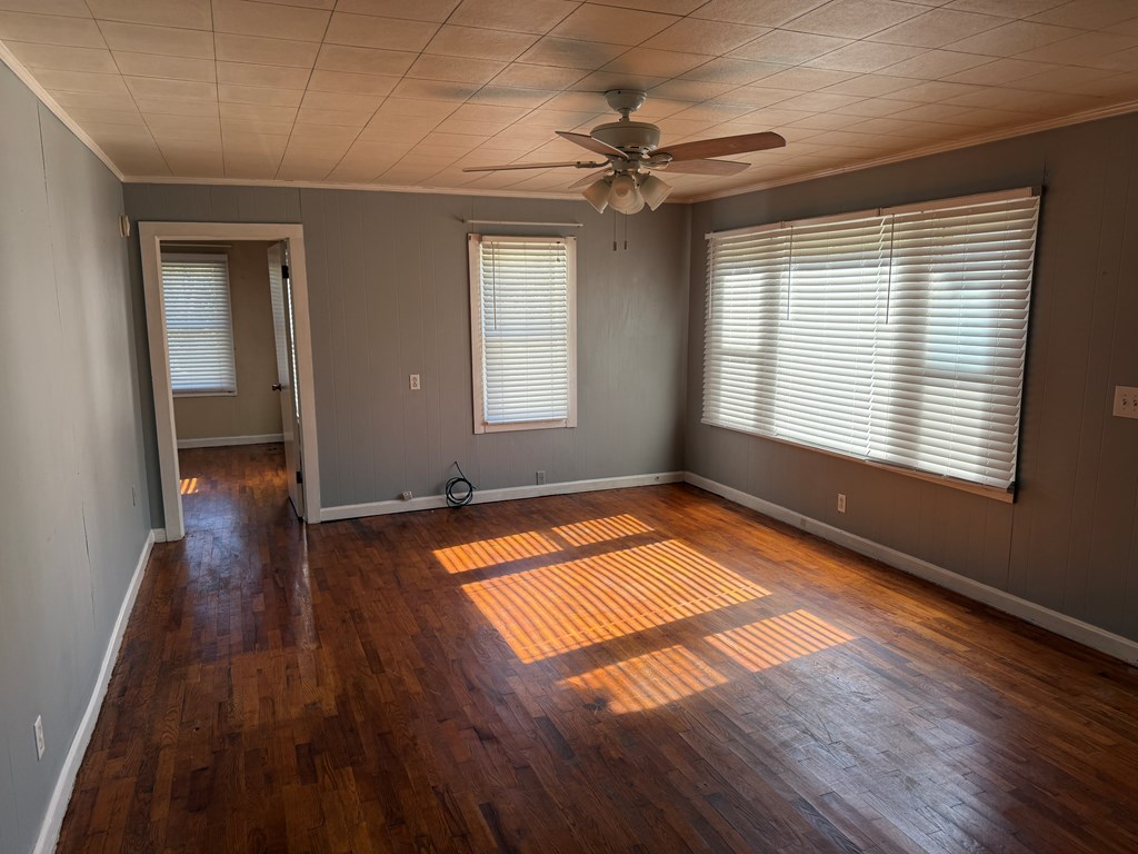 419639 Murphy Residential