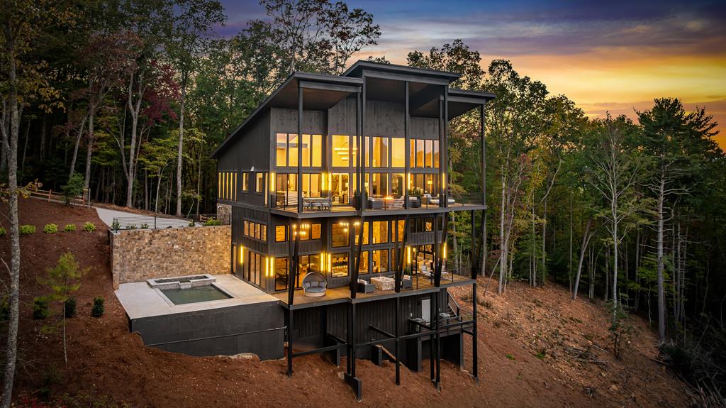 419651 Blue Ridge Residential
