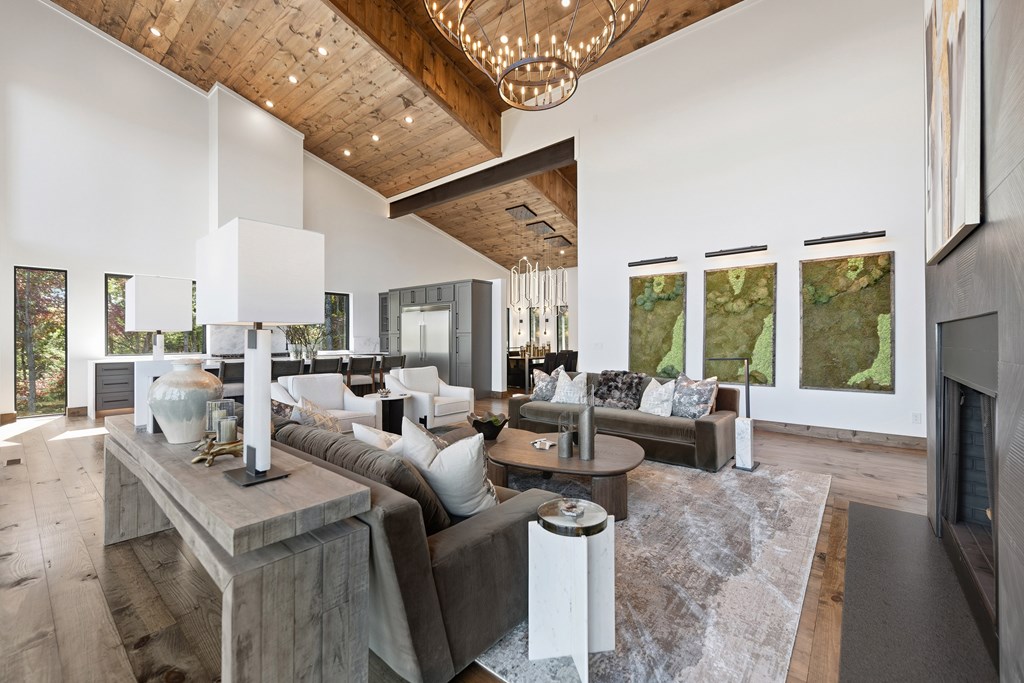 419651 Blue Ridge Residential
