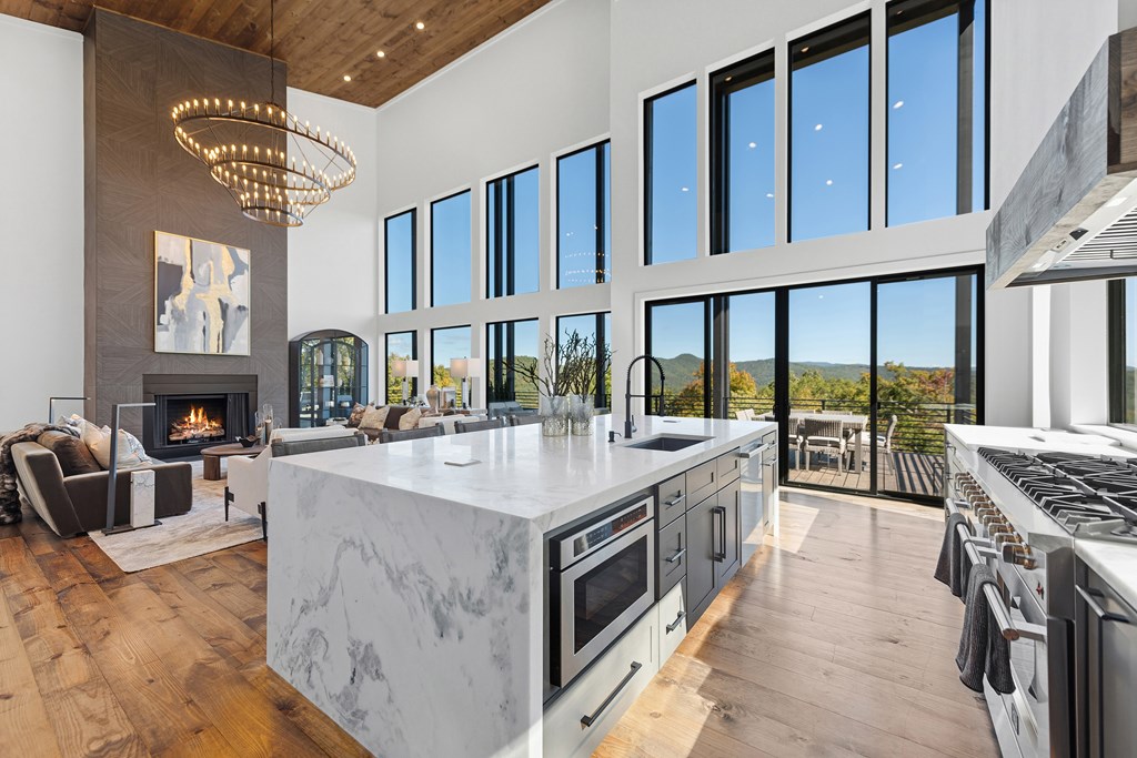 419651 Blue Ridge Residential