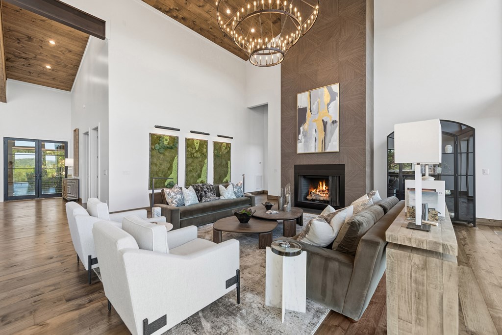 419651 Blue Ridge Residential