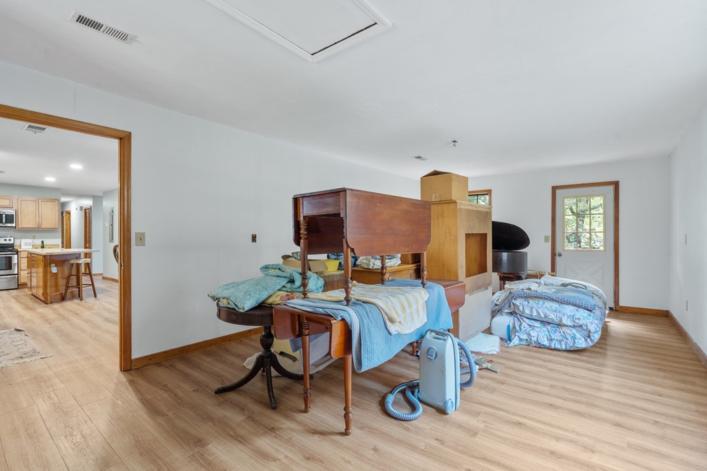 419656 Hiawassee Residential