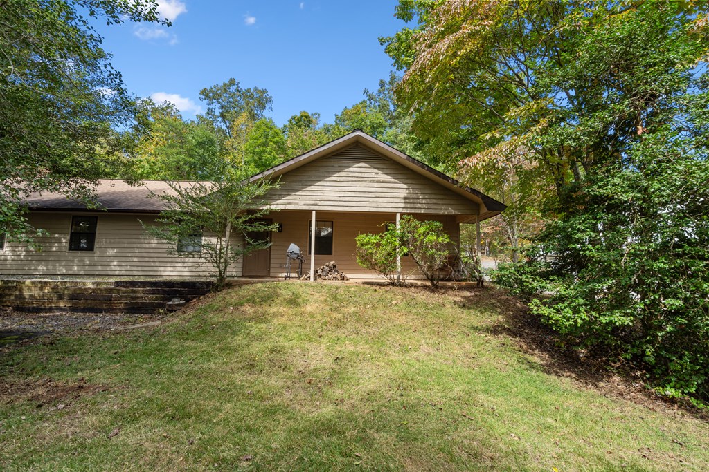 419656 Hiawassee Residential