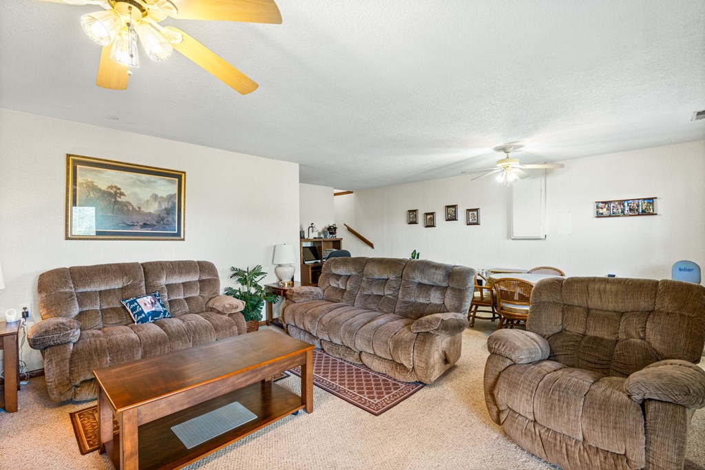 419657 Warne Residential