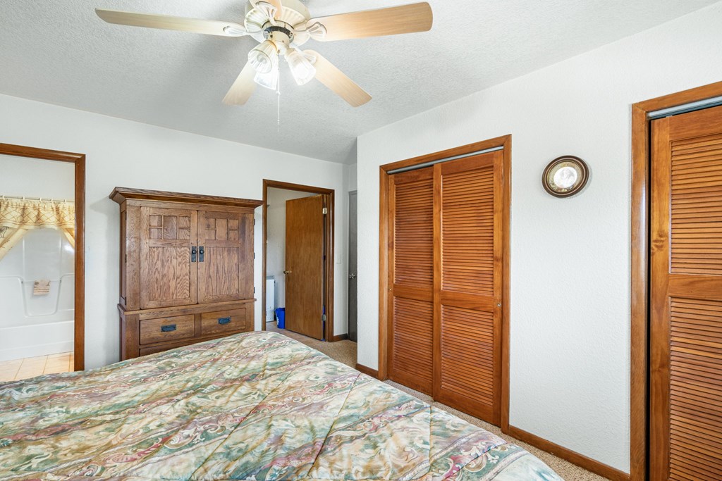 419657 Warne Residential