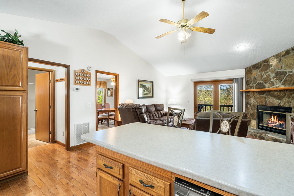 419657 Warne Residential