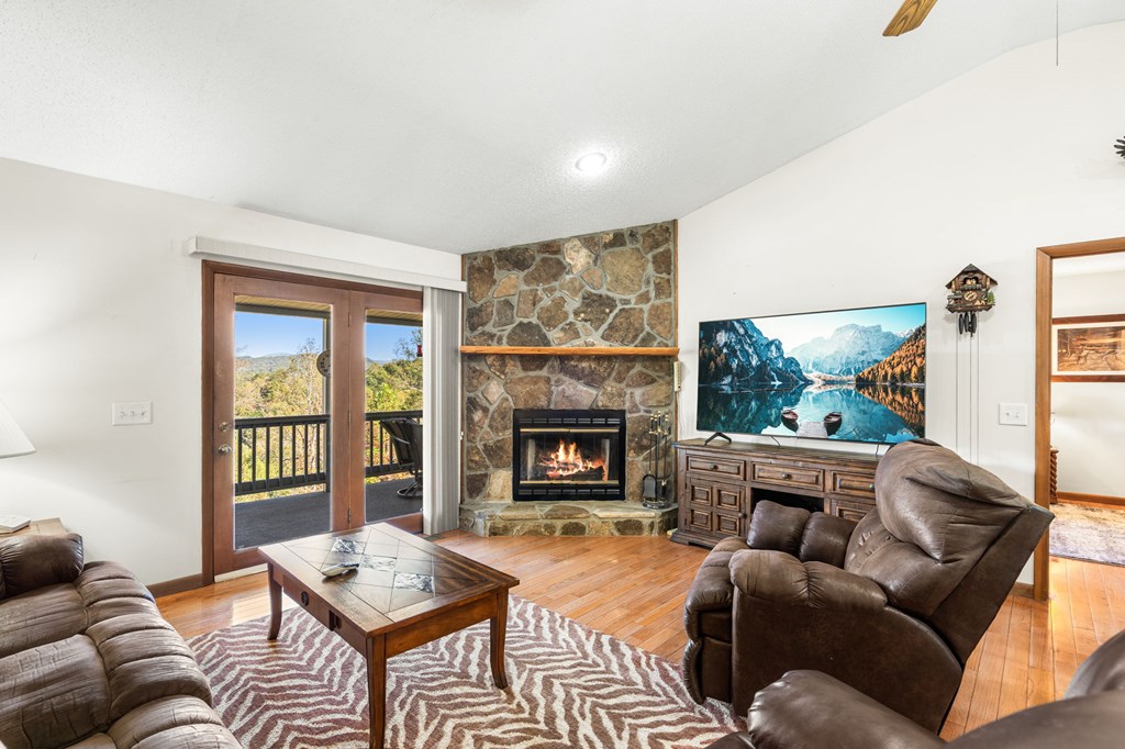 419657 Warne Residential
