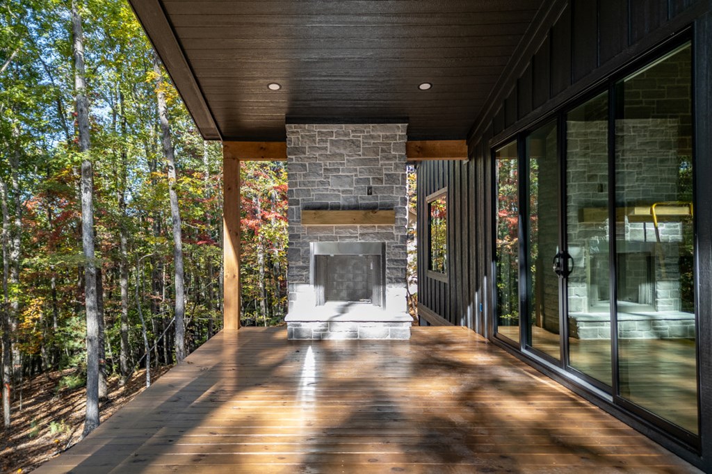 419663 Blairsville Residential