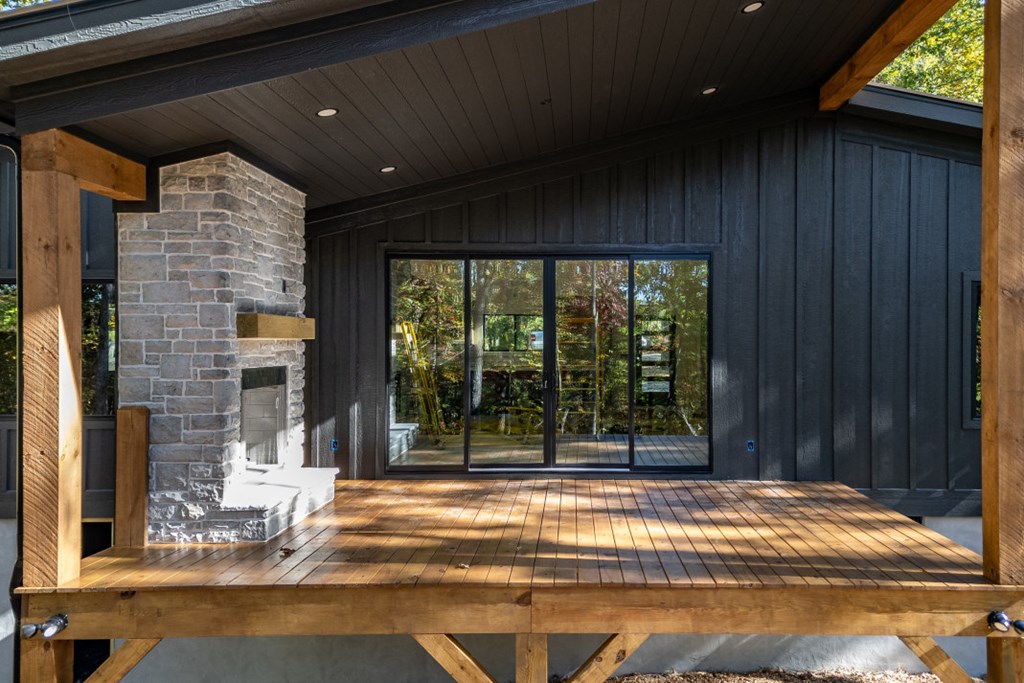 419663 Blairsville Residential