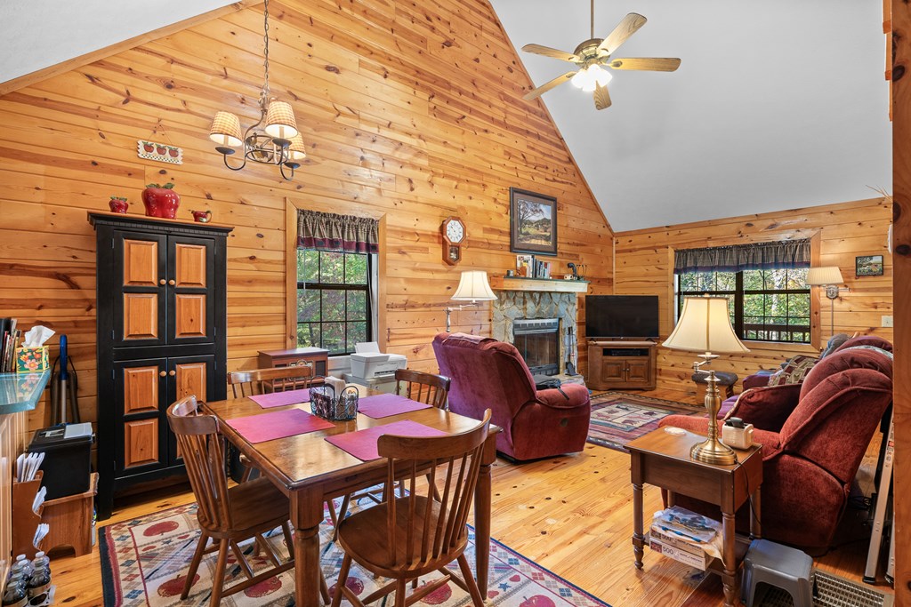 419667 Young Harris Residential