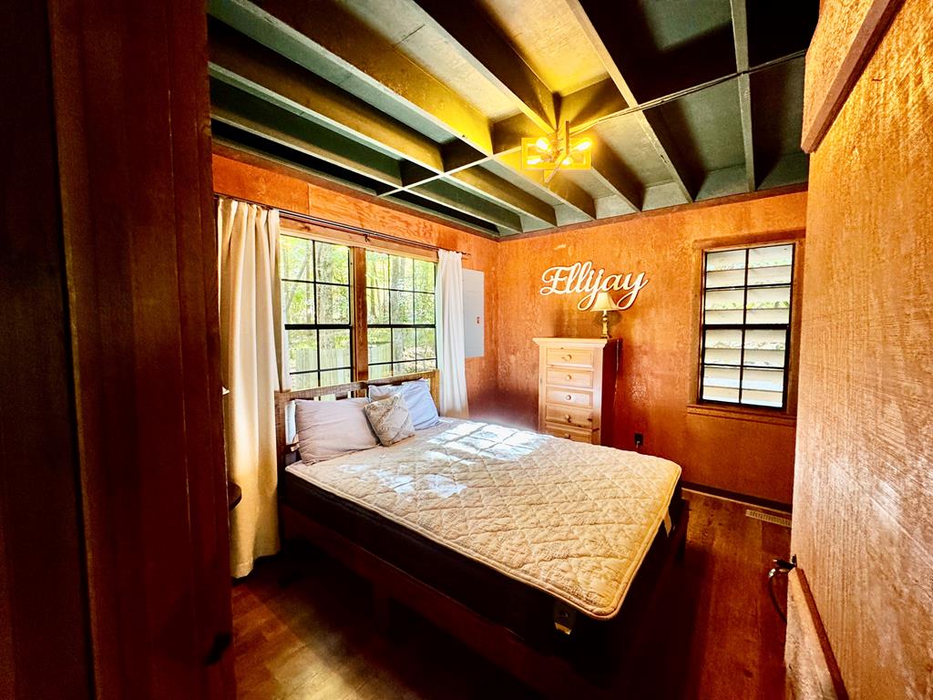419696 Ellijay Residential