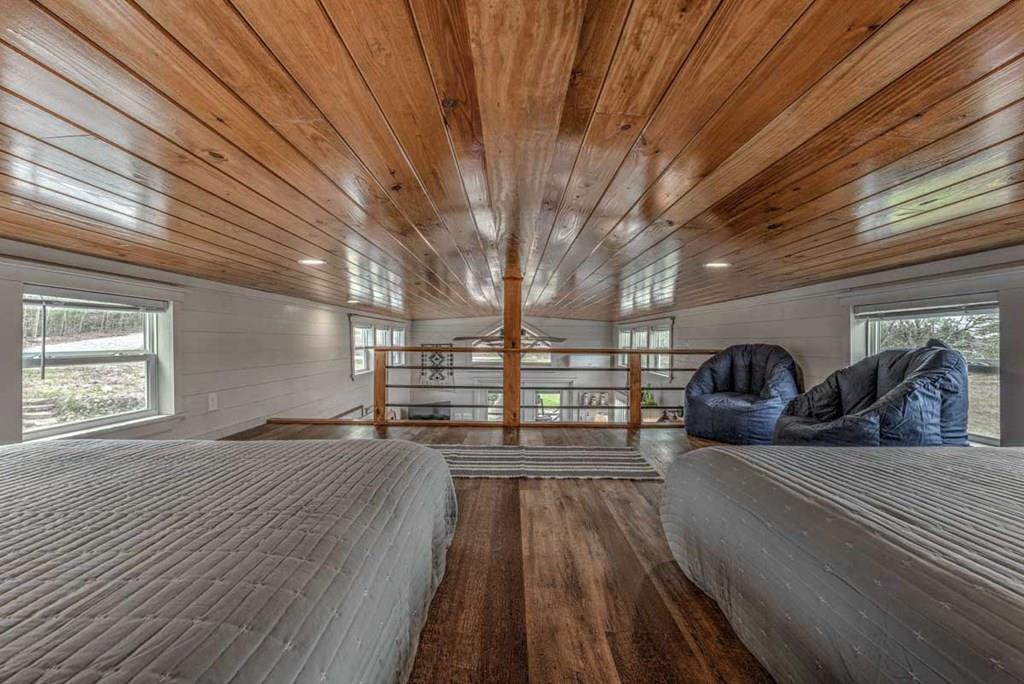 419698 Young Harris Residential