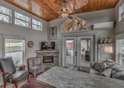 419698 Young Harris Residential