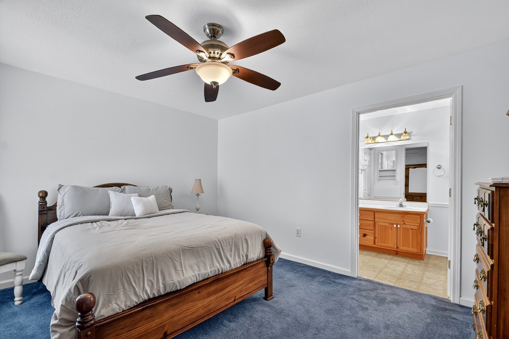 419699 Blue Ridge Residential