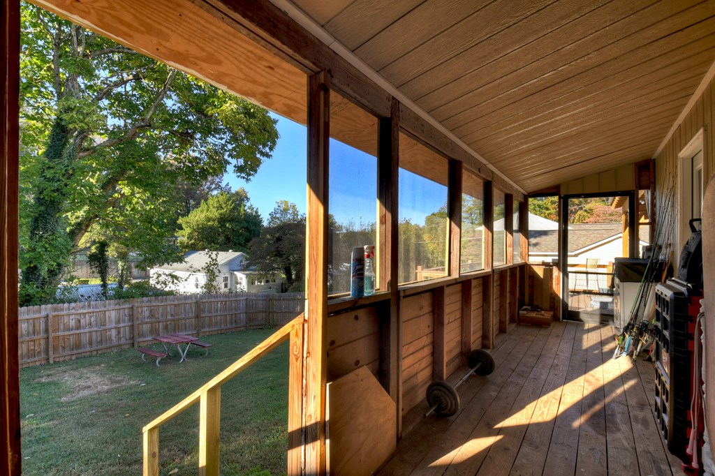 419701 McCaysville Residential