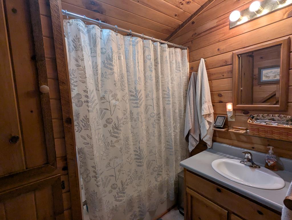 419709 Cherry Log Residential
