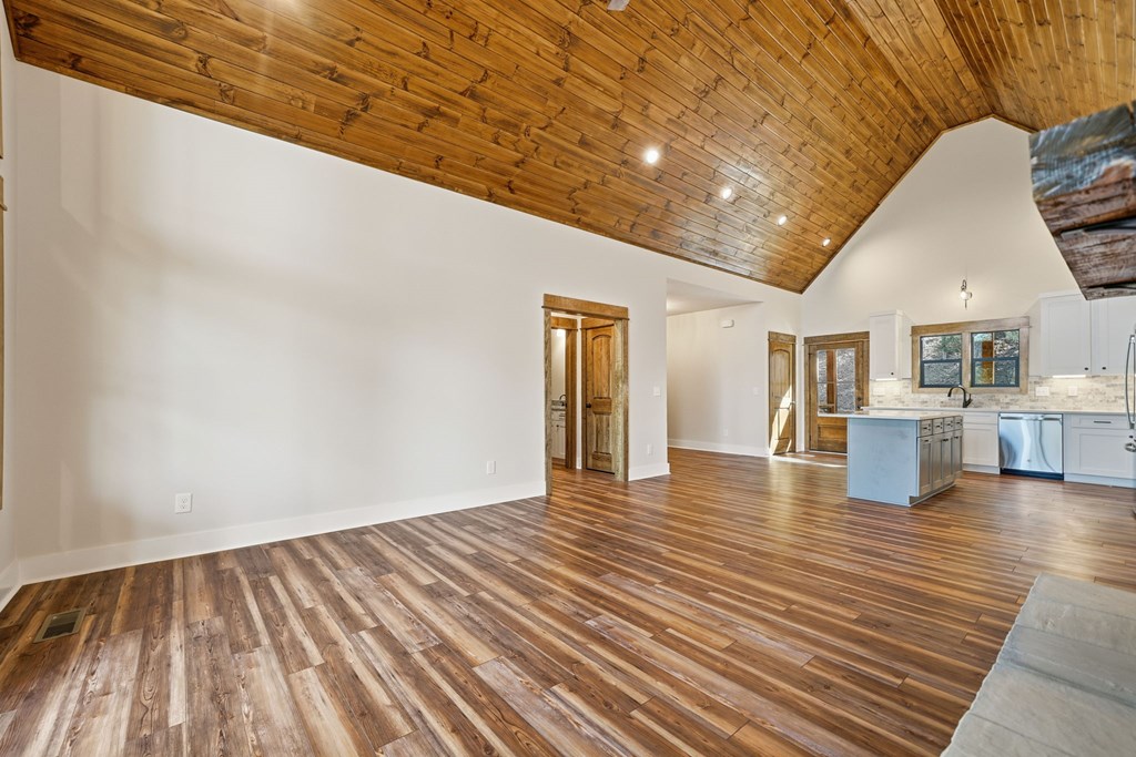 419727 Ellijay Residential