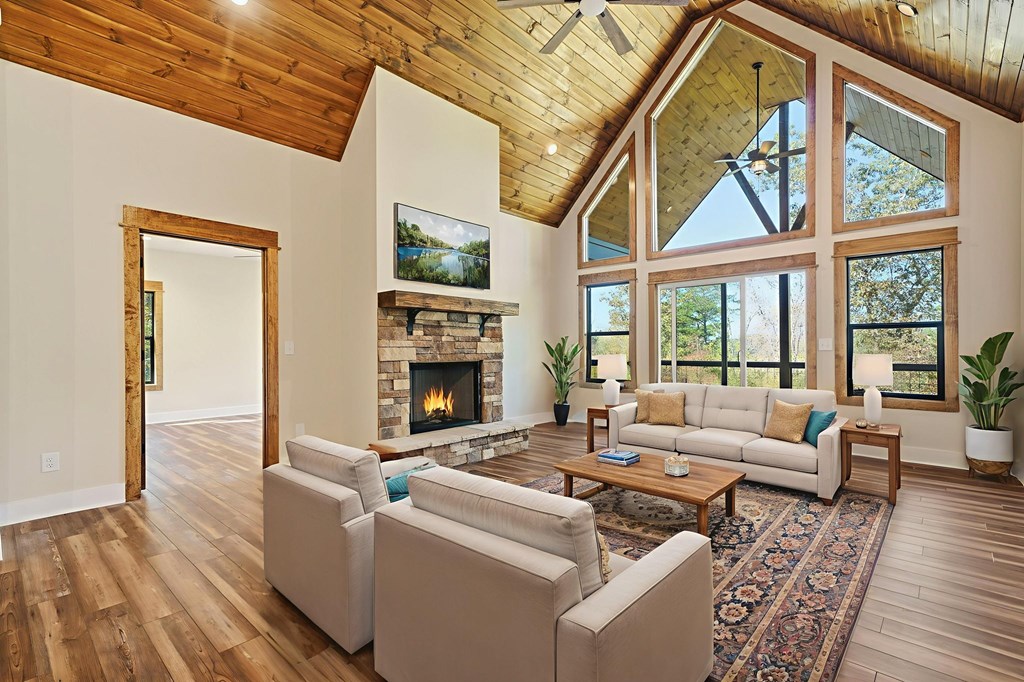 419727 Ellijay Residential