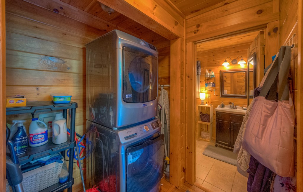 419739 Murphy Residential