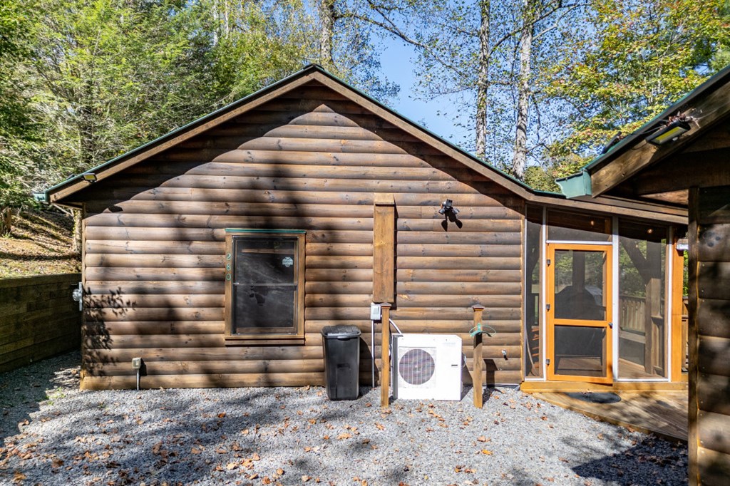 419744 Murphy Residential