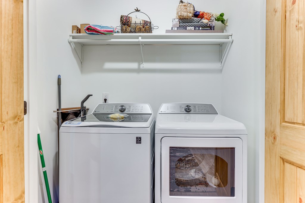 419754 Ellijay Residential