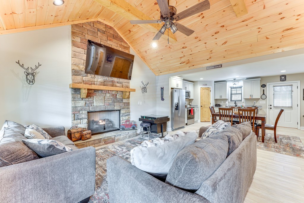 419754 Ellijay Residential