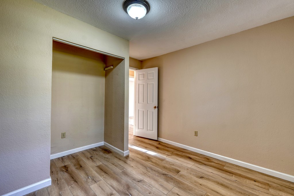 419761 Hayesville Residential