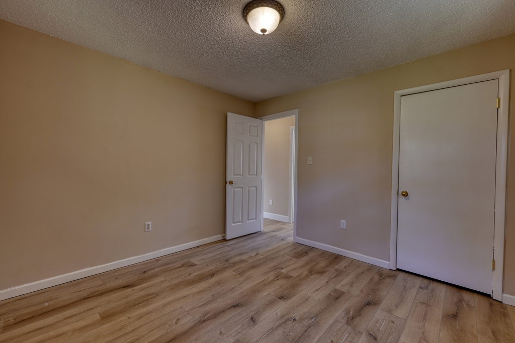 419761 Hayesville Residential