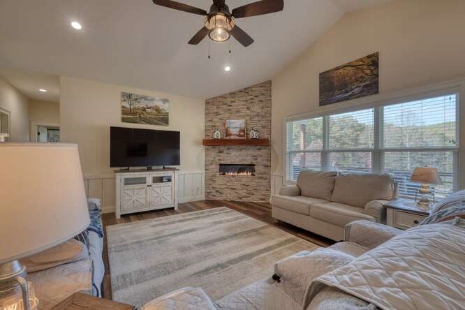 419787 Blairsville Residential