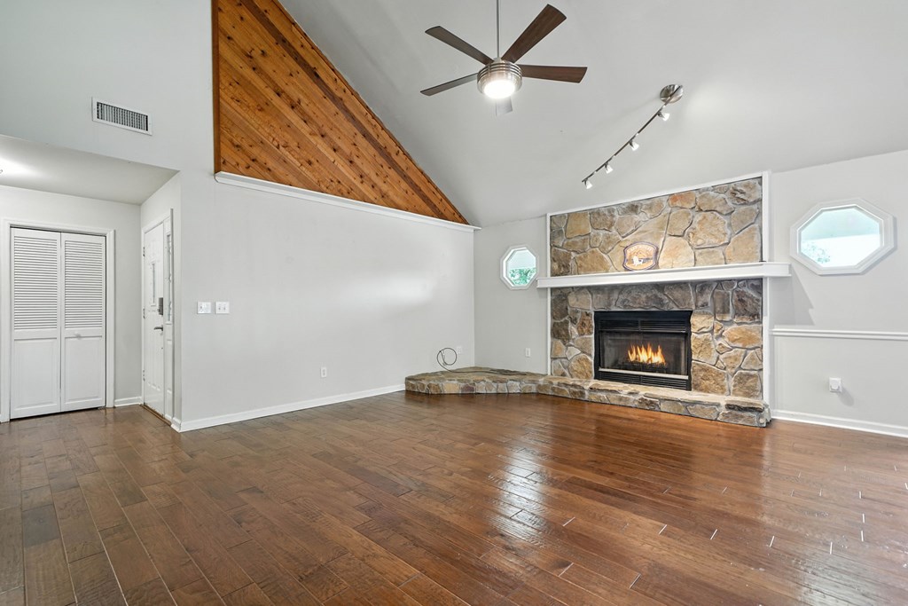 419807 Blairsville Residential