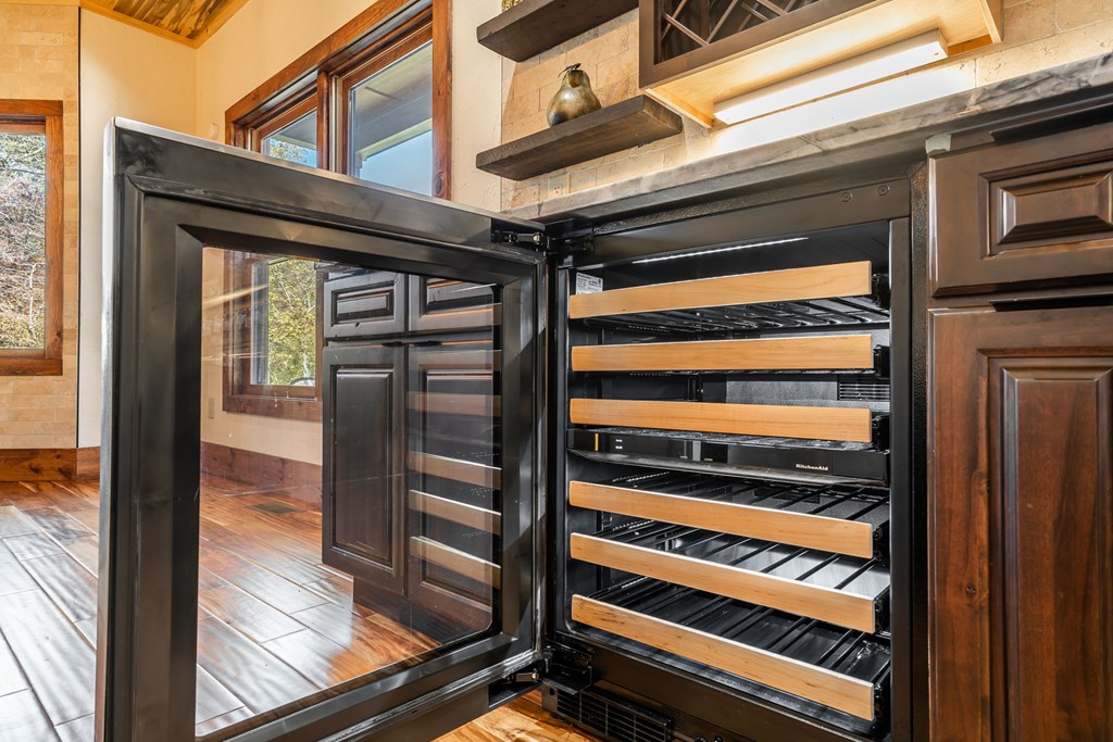 419811 Epworth Residential