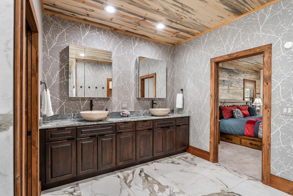 419811 Epworth Residential