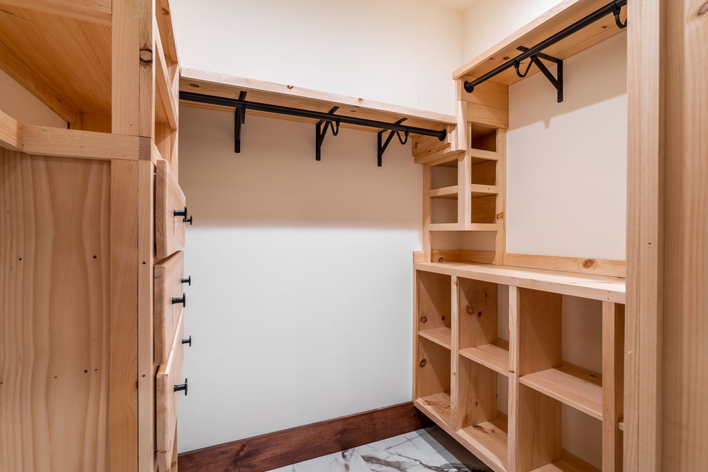 419811 Epworth Residential