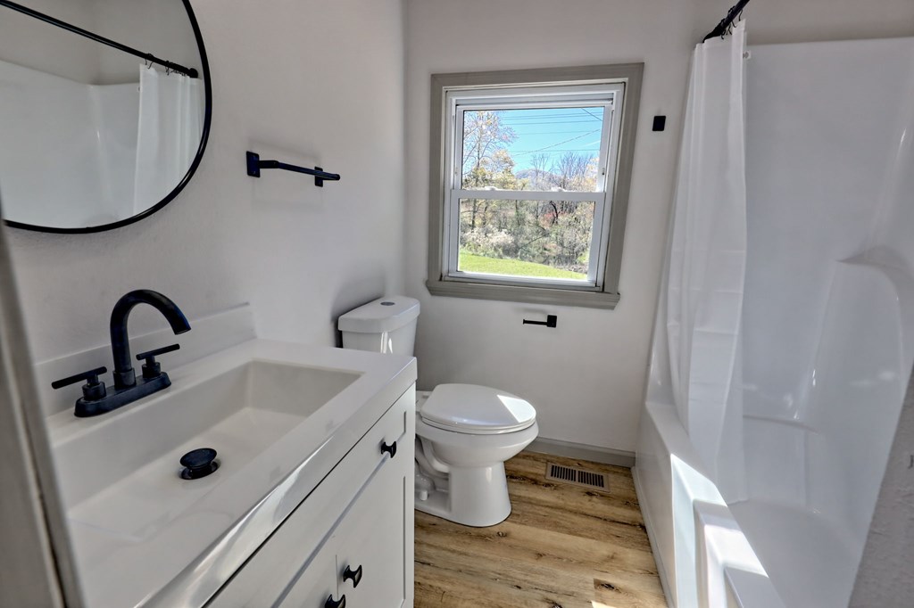 419812 Blairsville Residential