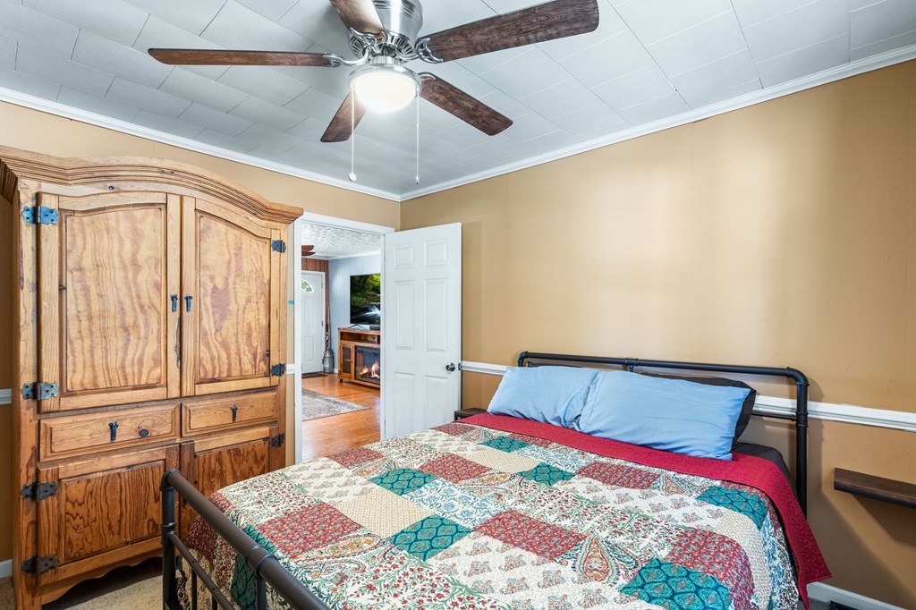 419813 Murphy Residential