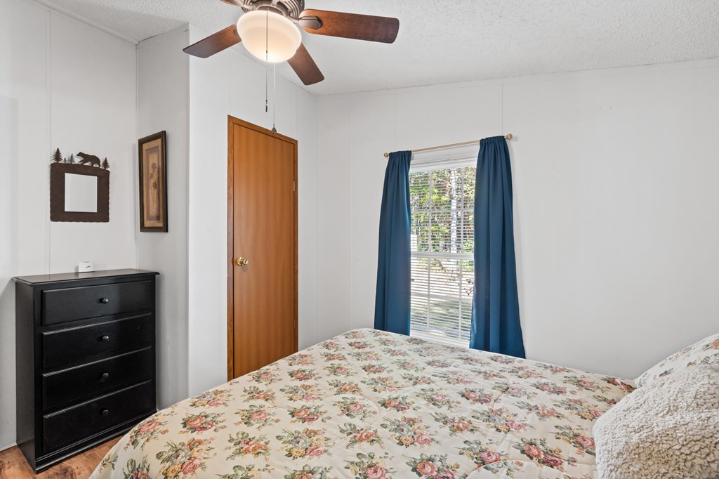 419816 Blue Ridge Residential