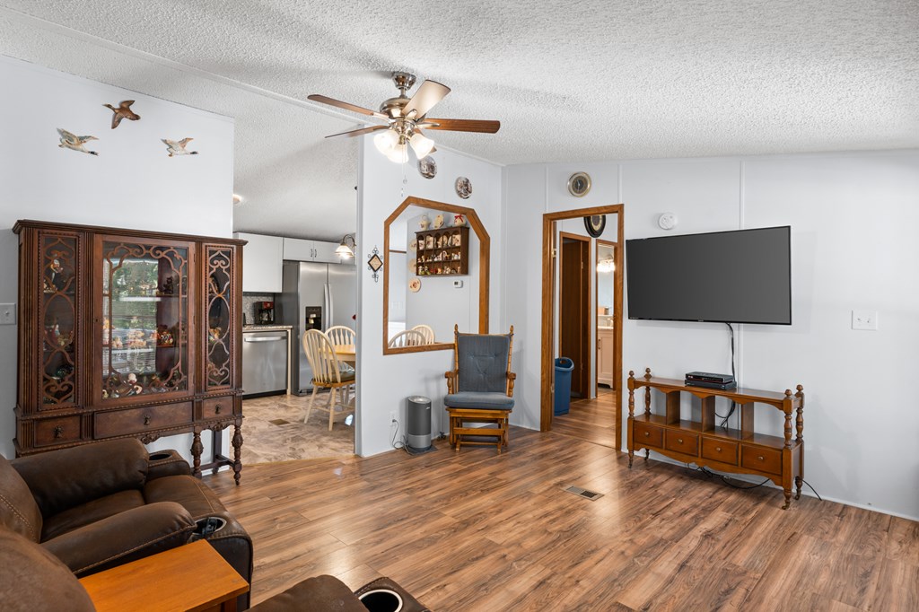 419816 Blue Ridge Residential