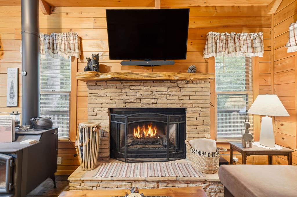 419819 Ellijay Residential