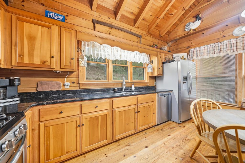 419819 Ellijay Residential