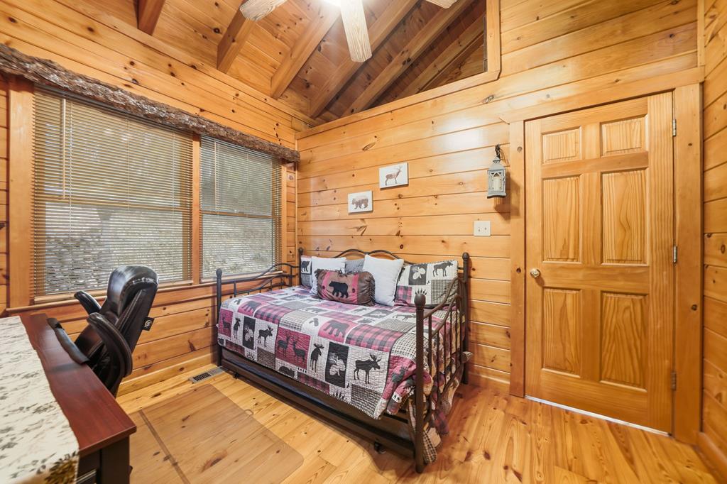 419819 Ellijay Residential