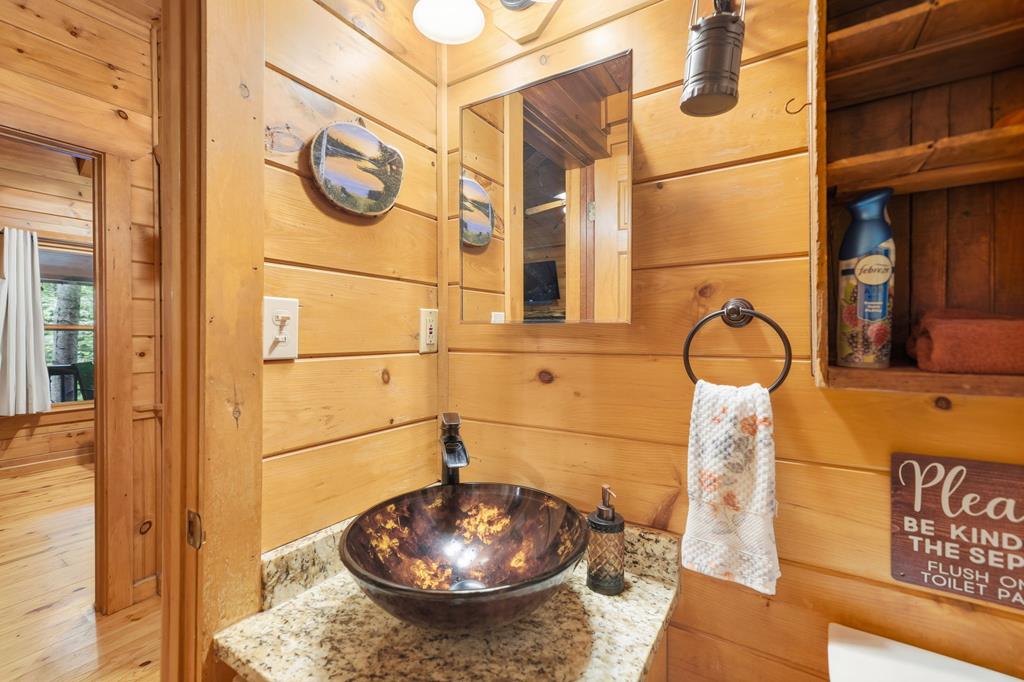 419819 Ellijay Residential