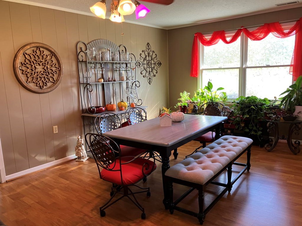 419820 Murphy Residential