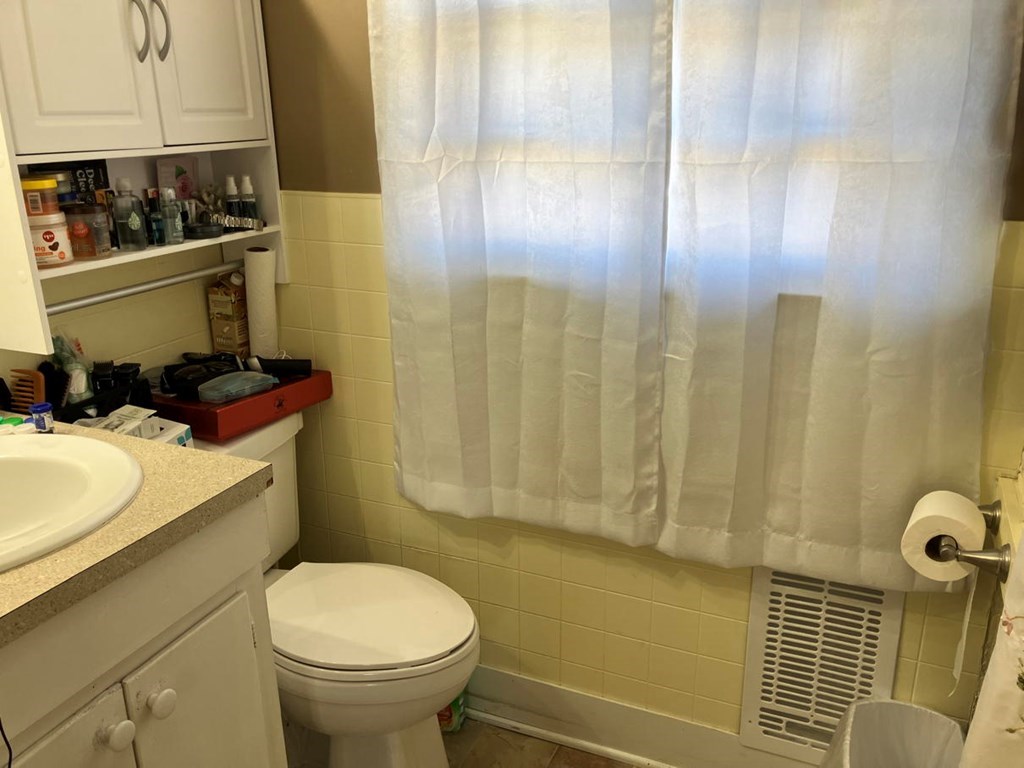 419820 Murphy Residential