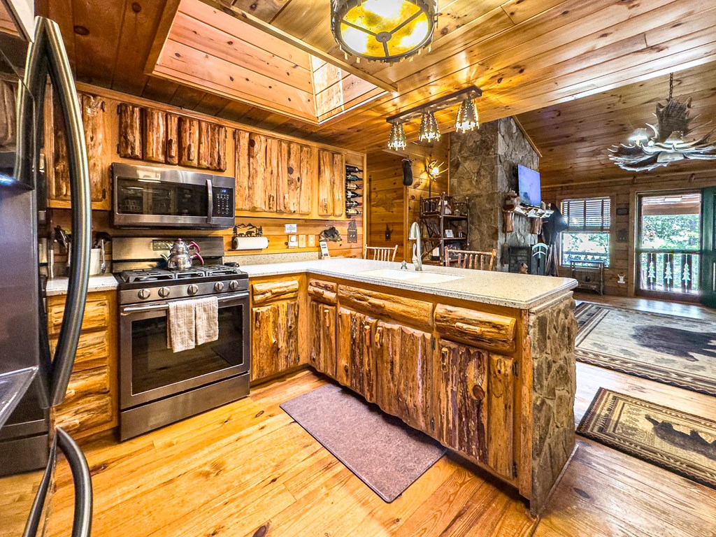 419828 Murphy Residential